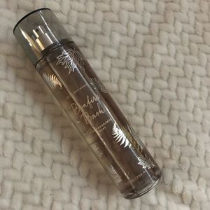 Bath and body works fragrance spray